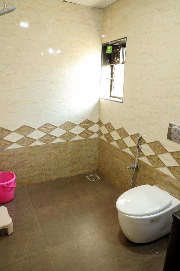 Surya Kiran Miramar Bed and Breakfast Panaji Exteriör bild