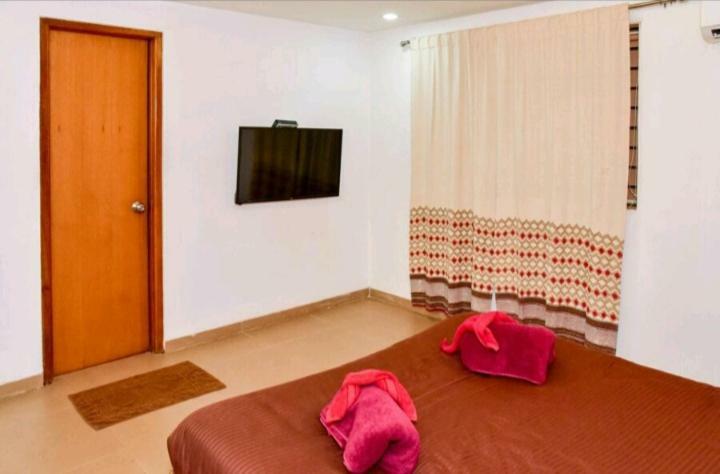 Surya Kiran Miramar Bed and Breakfast Panaji Exteriör bild