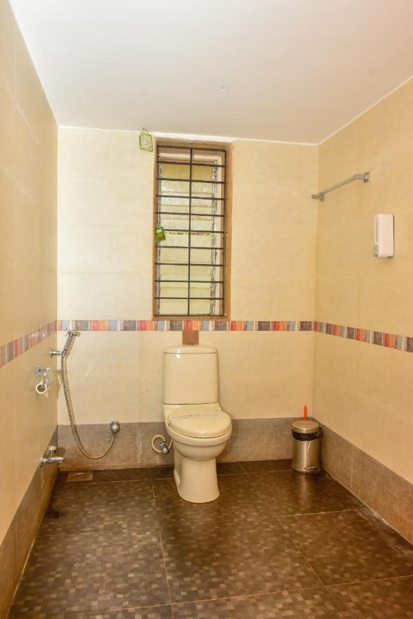 Surya Kiran Miramar Bed and Breakfast Panaji Exteriör bild
